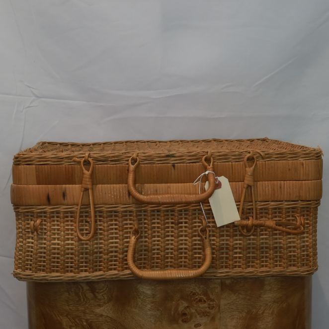 Vintage Wicker Picnic Basket