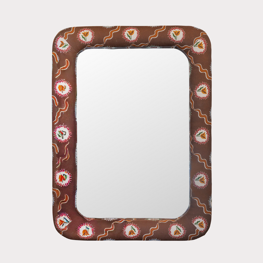 Isla Mirror