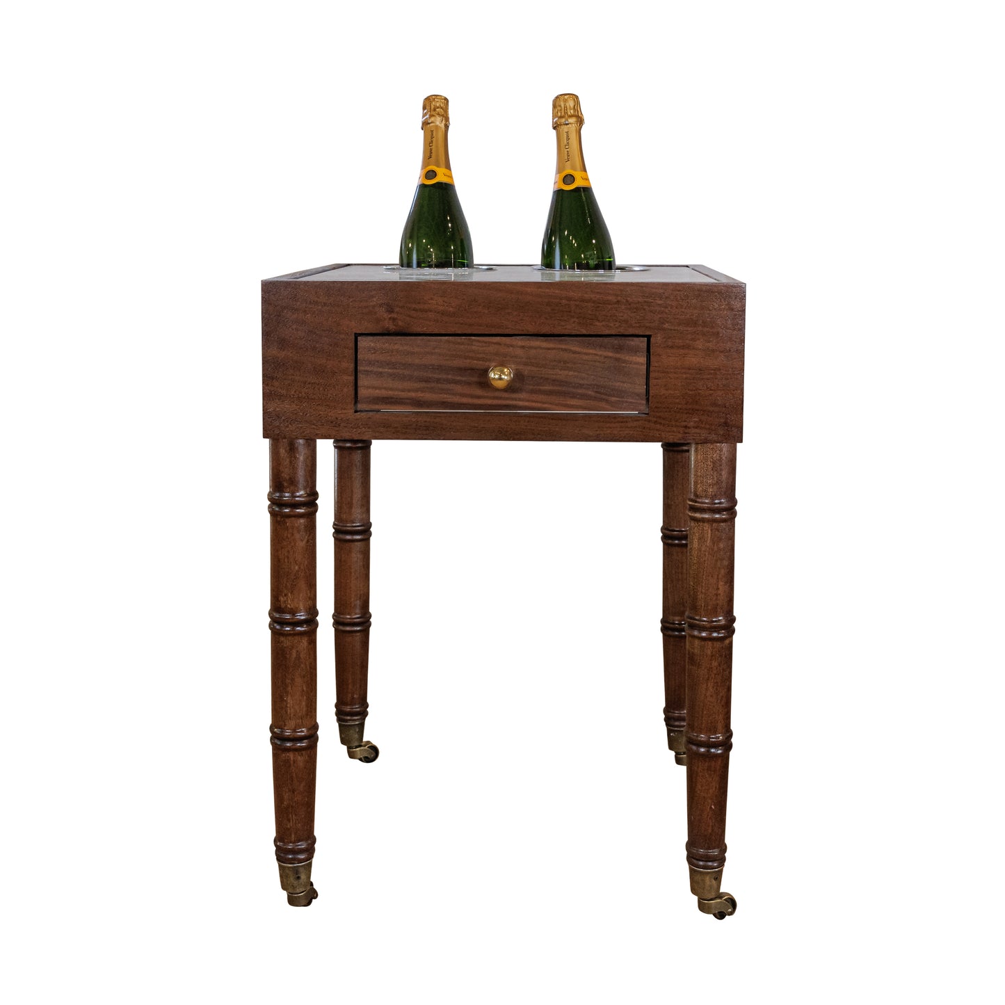 Hilary Champagne Table
